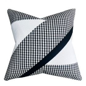 BREZE / BLACK & WHITE