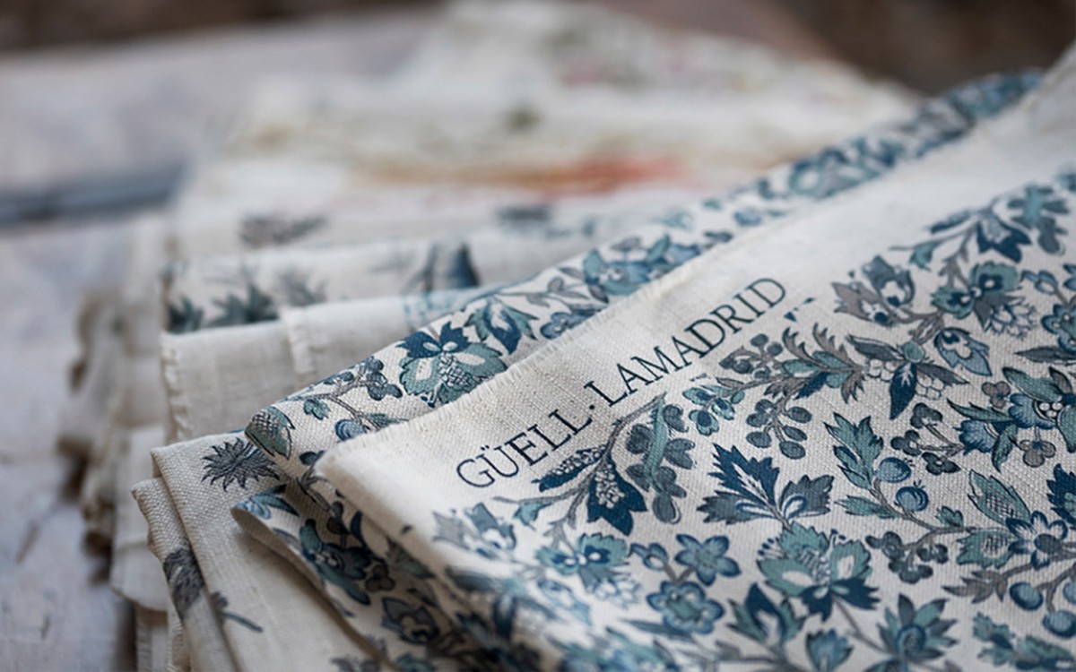 YA PUEDES ENCONTRAR LAS COLECCIONES DE GUELL LAMADRID EN NUESTRO SHOWROOM 