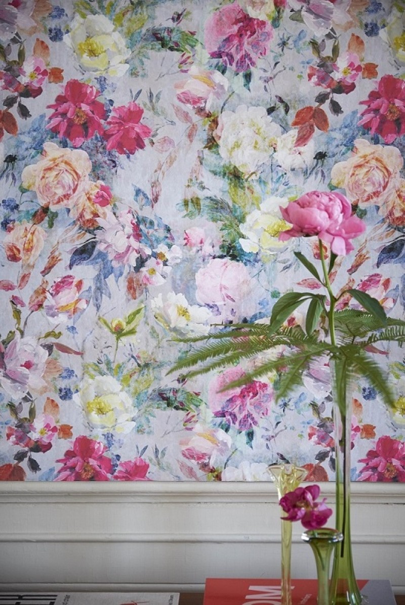 JARDIN DESPLNTES WALPAERS COUTURE ROSE WALLPAPER  